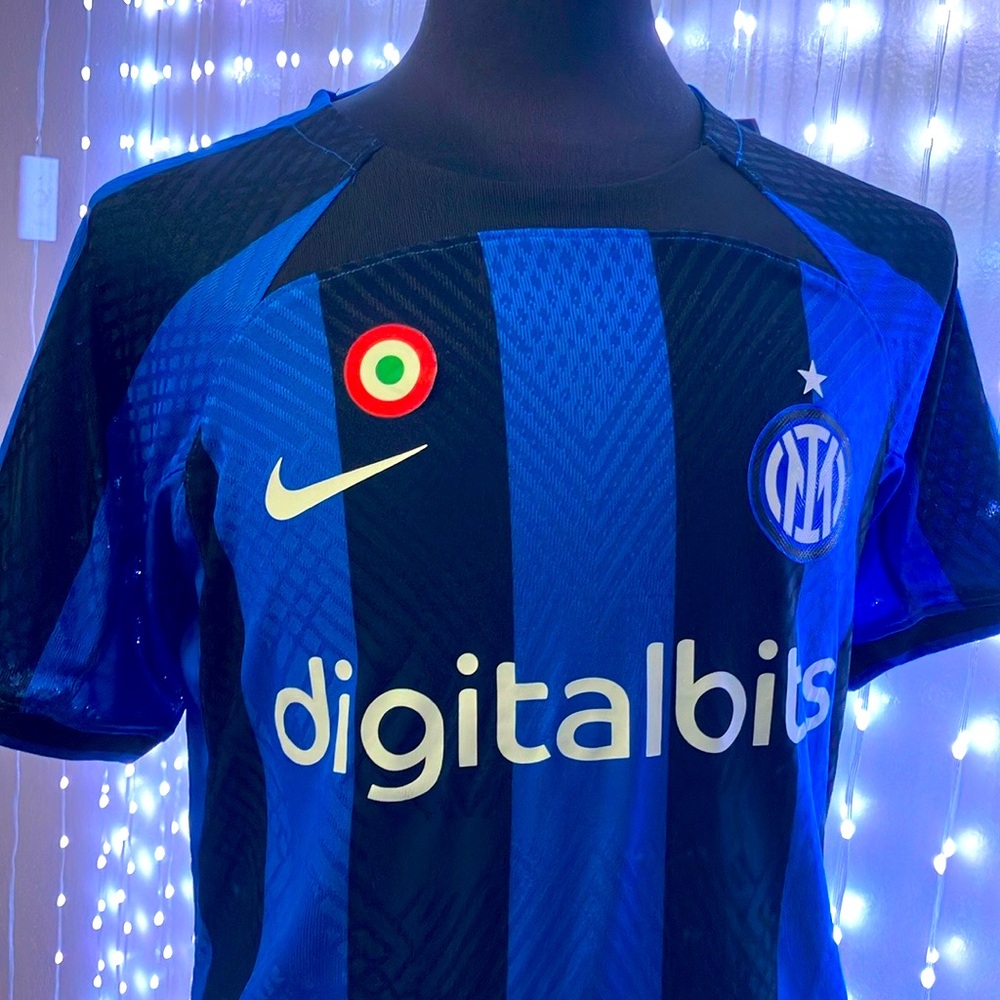 Inter Milan Home Soccer Jersey Size M 🔵⚫️